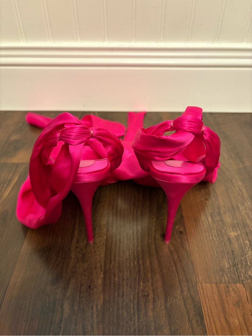 Christian Louboutin Hot Pink Satin Ankle-Tie Sandals - Picture 3 of 10